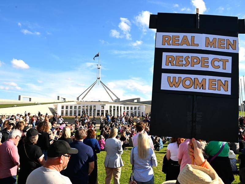 Pressure has been growing on the federal government to do more to end violence against women. (Lukas Coch/AAP PHOTOS)